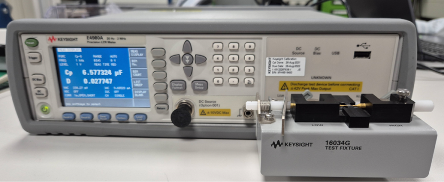 측정기기 LCR meter E4980A + Test Fixture 16034G/E (Keysight Technologies Corp.)